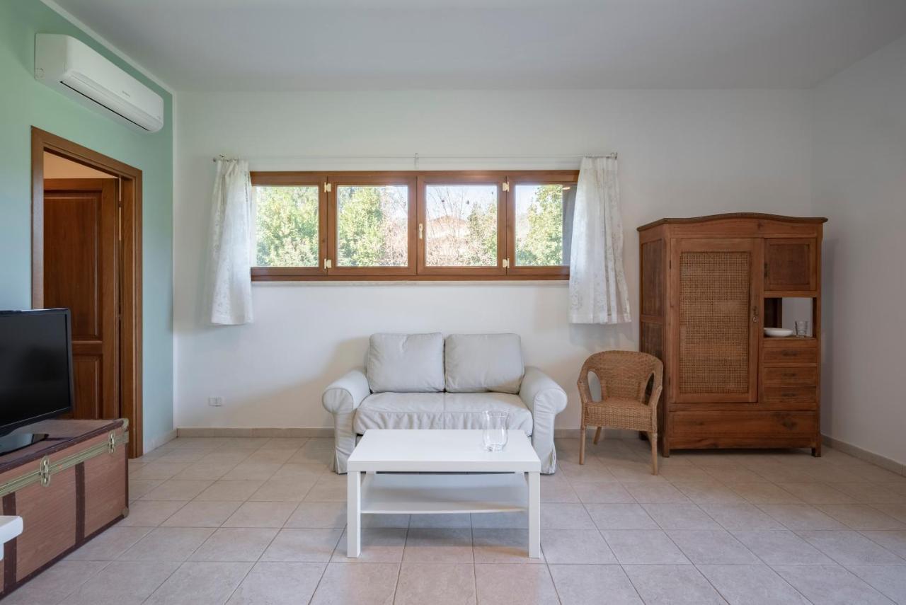 Agriturismo Terre Di Castiglione Кастільйоне-делла-Пеская Екстер'єр фото