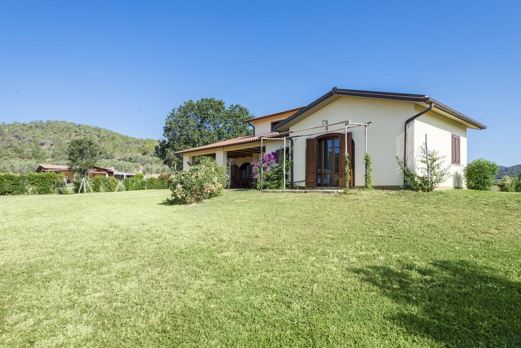 Agriturismo Terre Di Castiglione Кастільйоне-делла-Пеская Екстер'єр фото