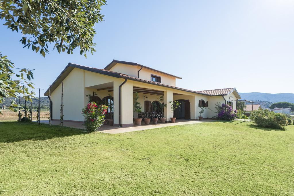 Agriturismo Terre Di Castiglione Кастільйоне-делла-Пеская Екстер'єр фото